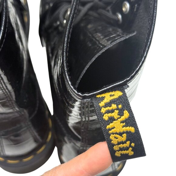 Dr. Martens 1460 Patent Croc Emboss Boots – US 8 / EU 39 – Excellent Condition - Picture 14 of 17